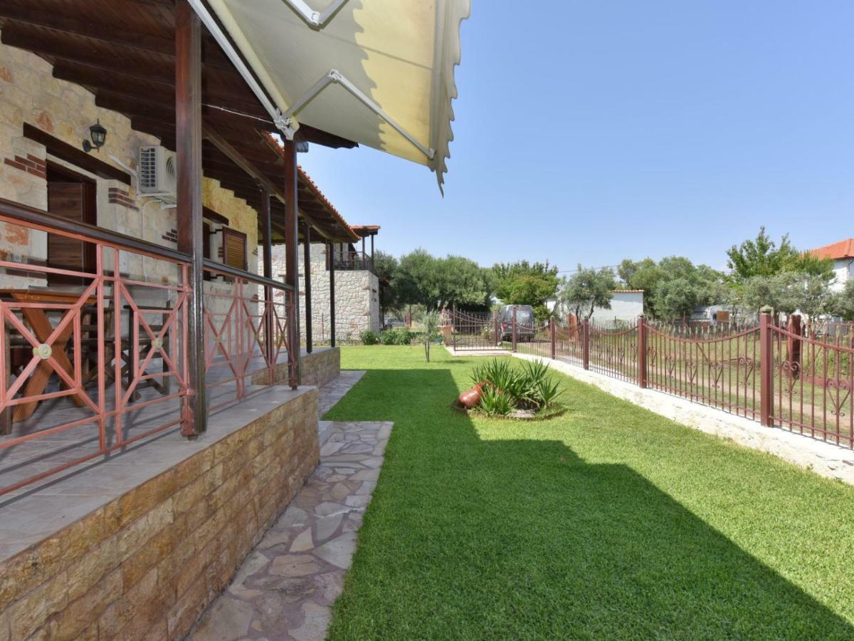 Villa Trifon By Rentalspro Services -Nea Potidea Halkidiki Eksteriør billede