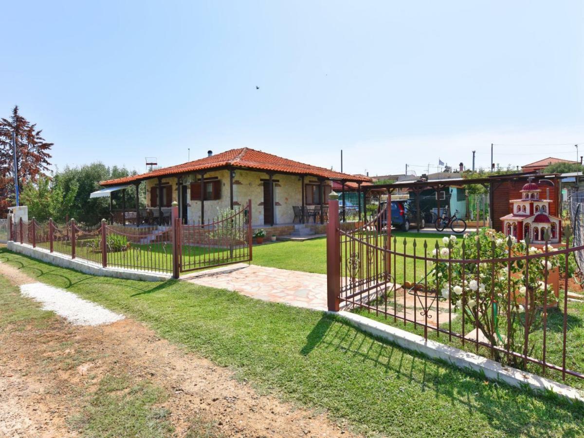 Villa Trifon By Rentalspro Services -Nea Potidea Halkidiki Eksteriør billede