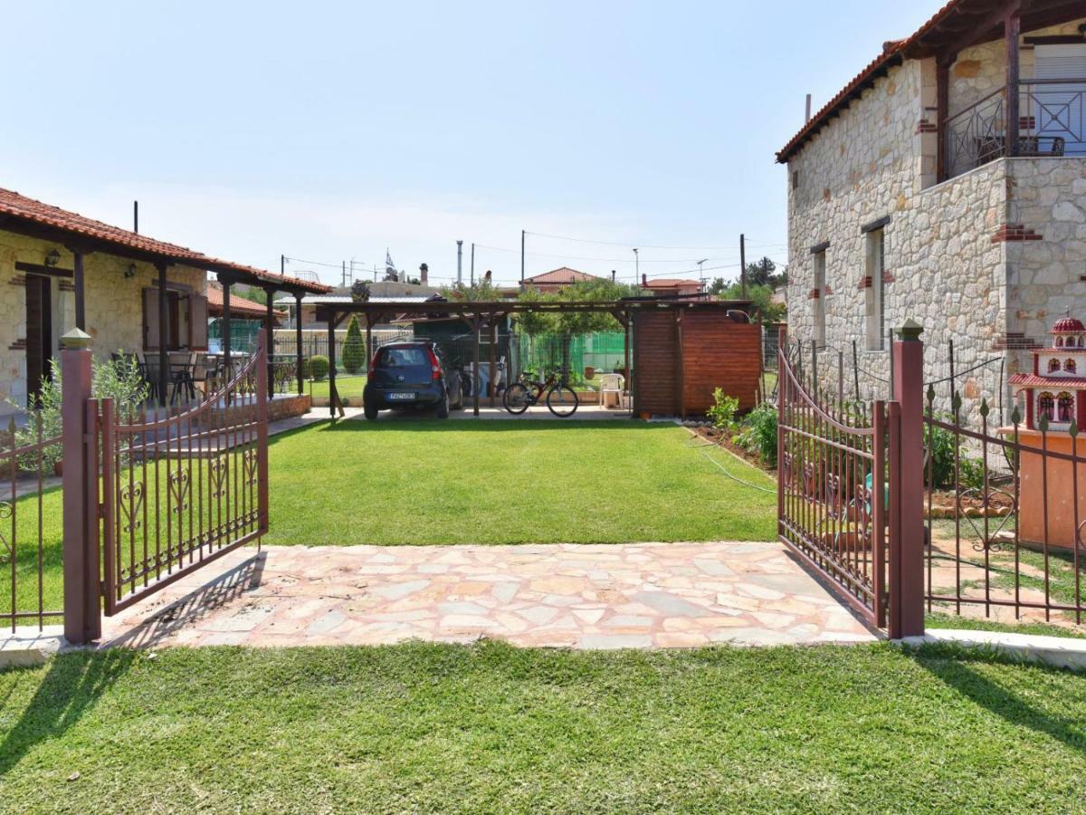 Villa Trifon By Rentalspro Services -Nea Potidea Halkidiki Eksteriør billede